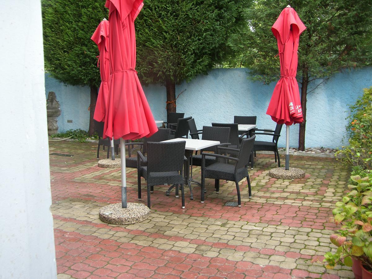 Shkodra Hotel Exteriör bild