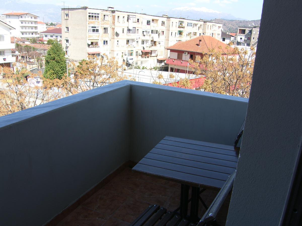 Shkodra Hotel Exteriör bild